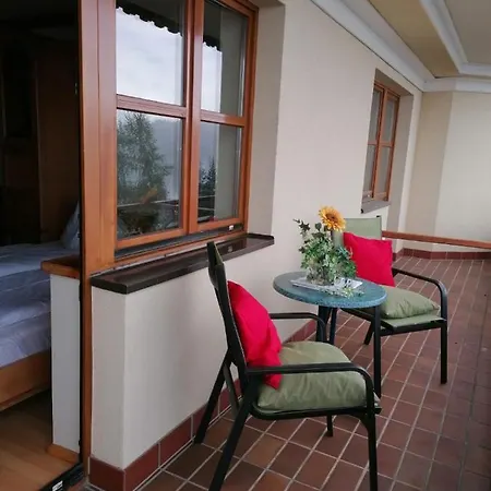 Apartments Susanne und Jasmin - Haus Sonnleitn Sonnenalpe Nassfeld Exterior foto